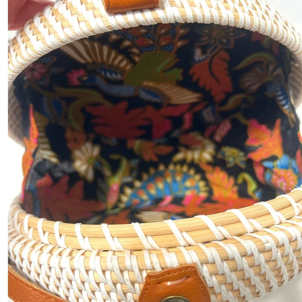 N/A handcrafted inspired